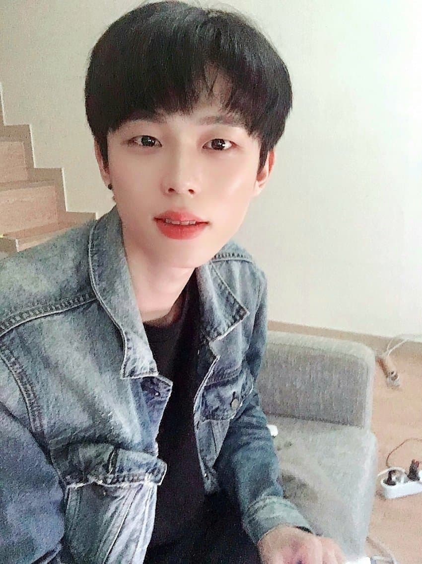 4242019_0.jpg