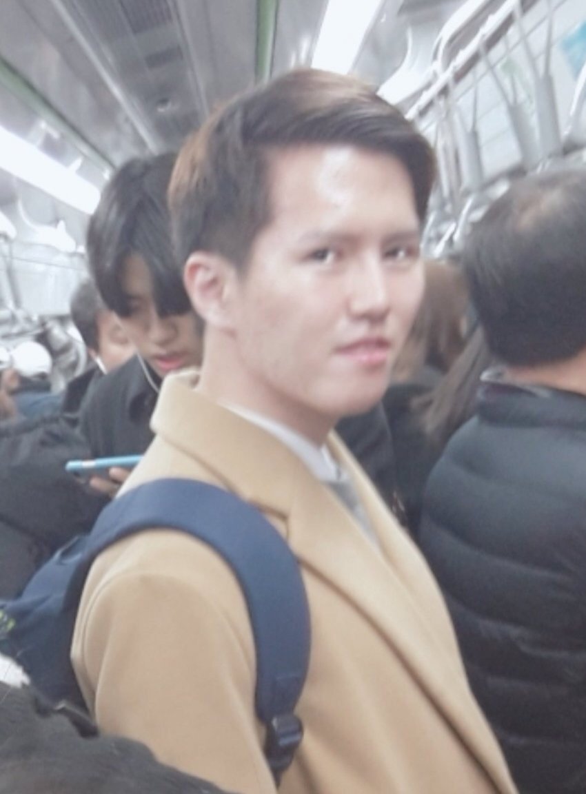 3887808_3.jpg