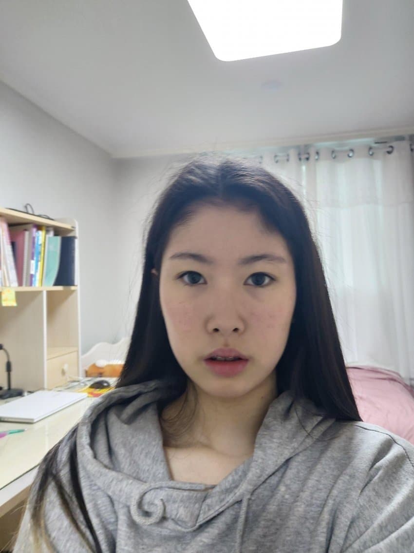 4444837_1.jpg
